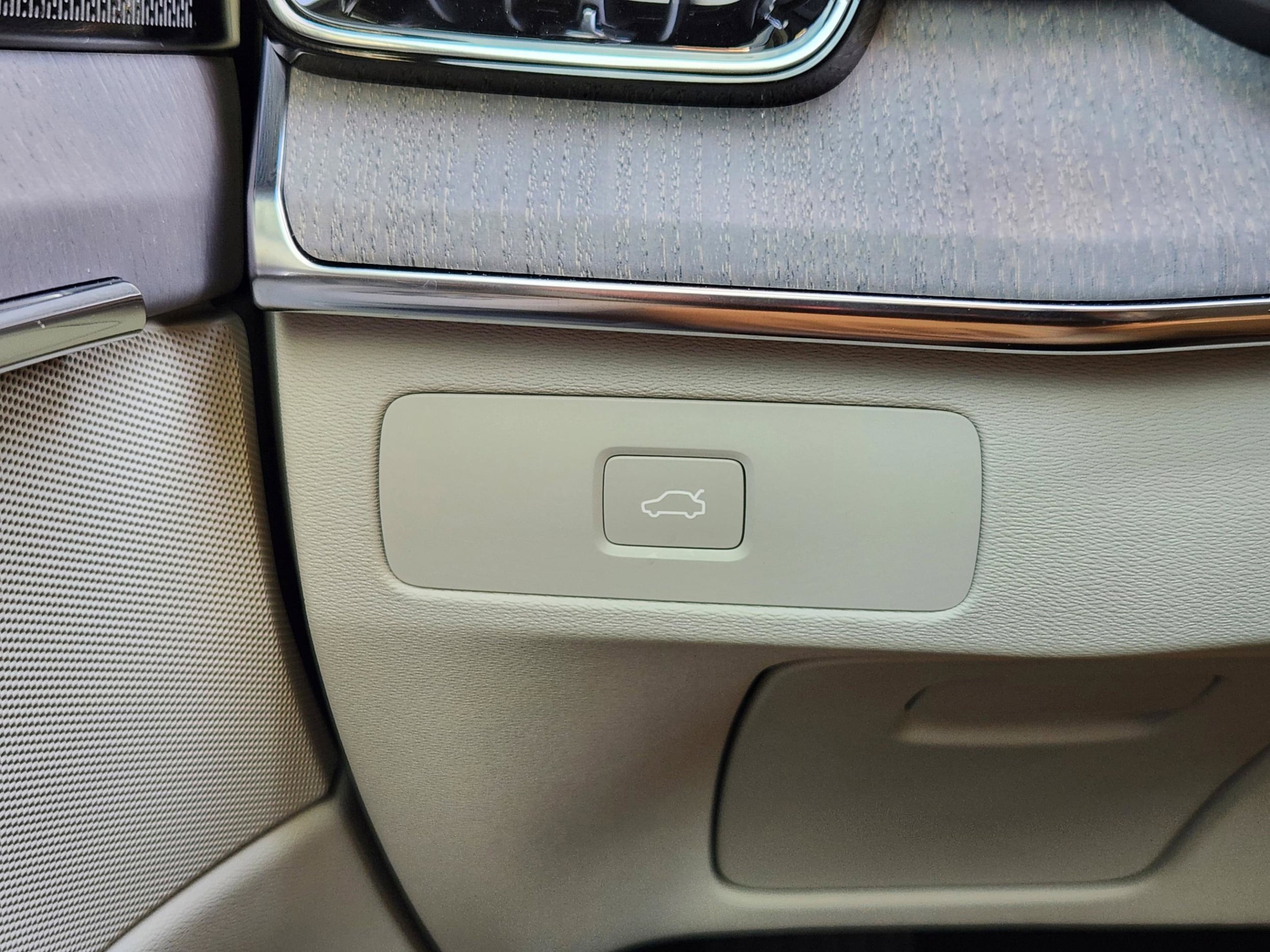 2026 Volvo XC90 Ultra - Photo 22