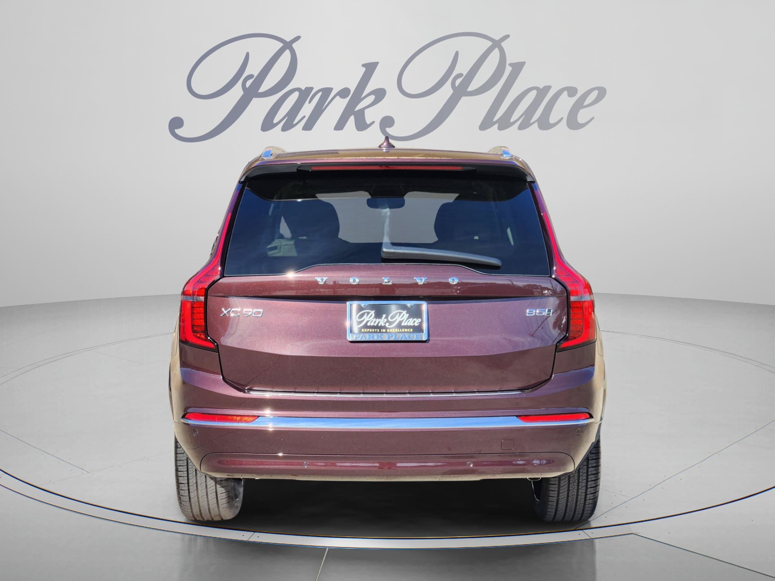 2026 Volvo XC90 Ultra - Photo 10