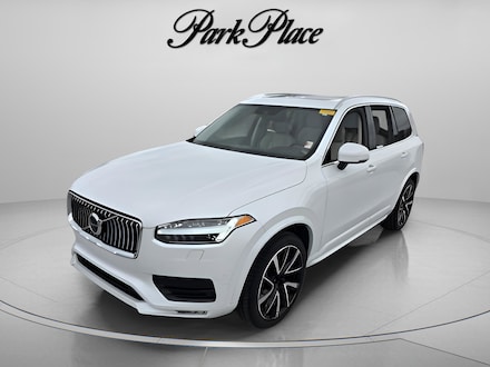 2022 Volvo XC90 T6 Momentum SUV