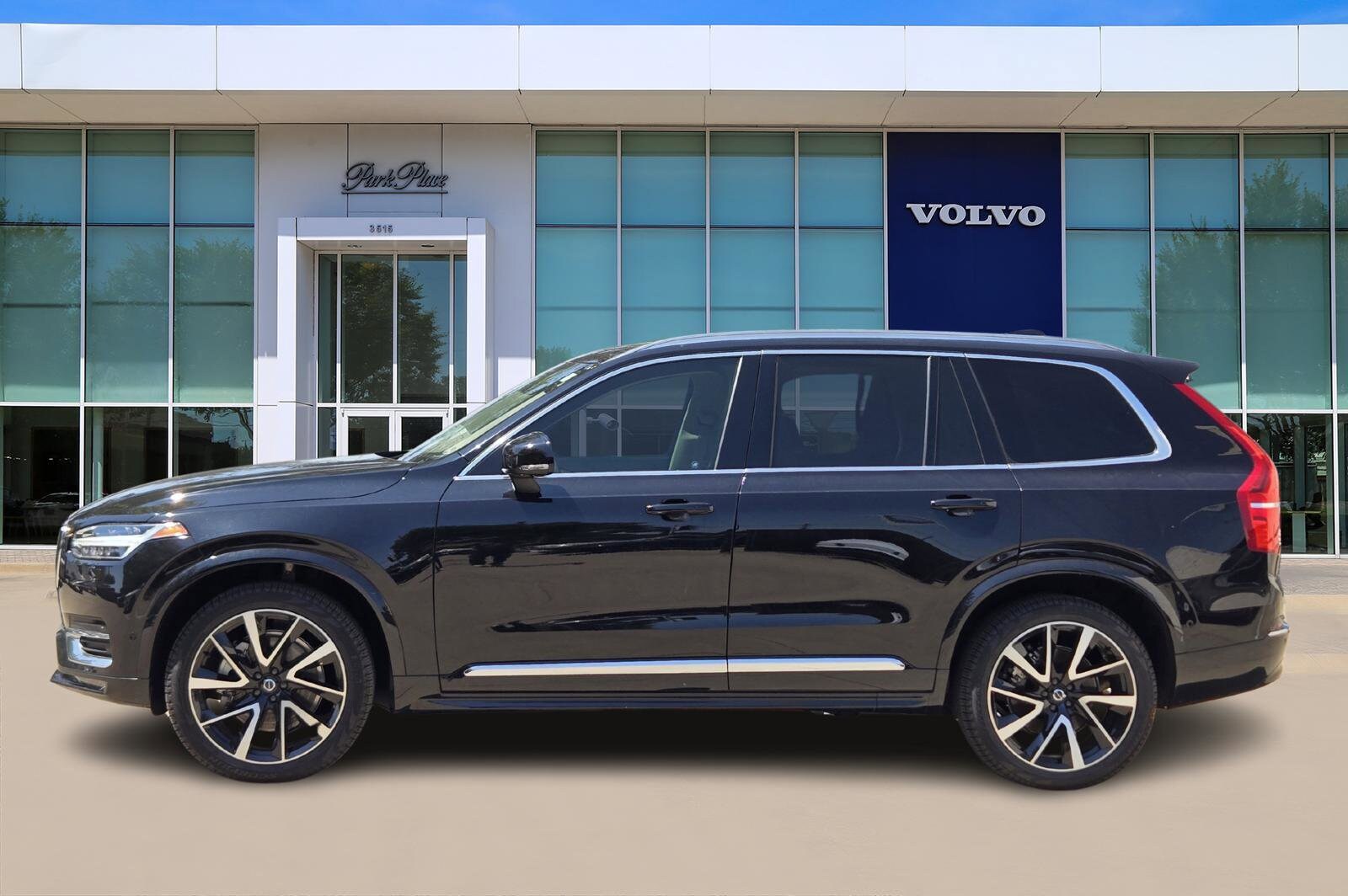 2025 Volvo XC90 Plus photo 3