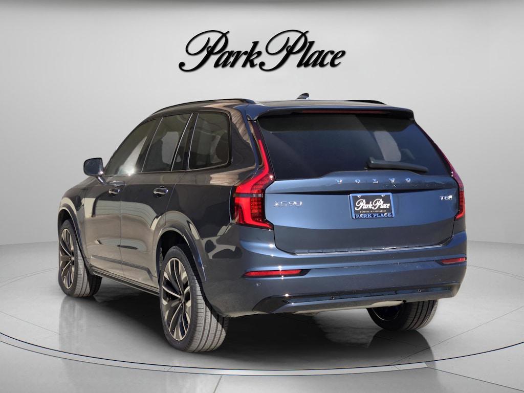 New 2026 Volvo XC90 plug-in hybrid T8 Ultra Dark Theme 7-Seater SUV
