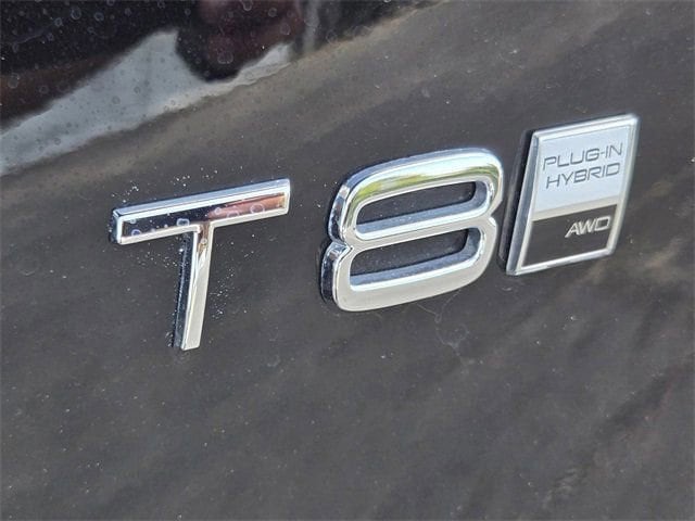 2025 Volvo XC90 Plus - Photo 19