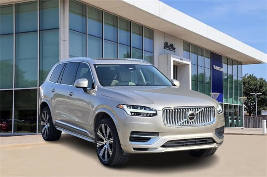 Certified 2025 Volvo XC90 plug-in hybrid Core SUV