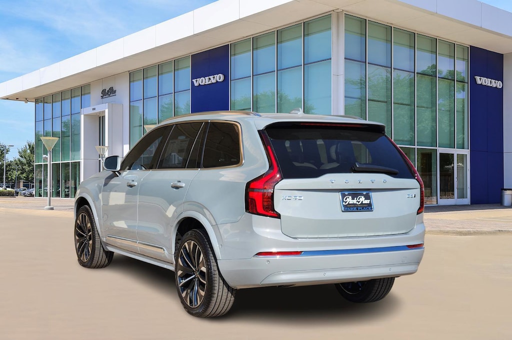 New 2026 Volvo XC90 B6 Plus 7-Seater SUV
