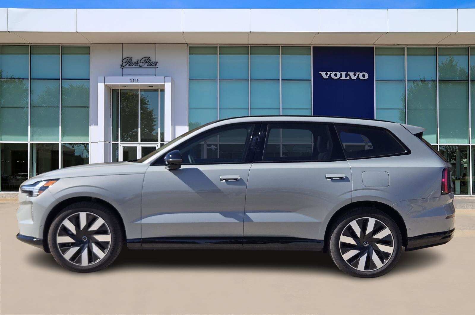 2025 Volvo EX90 Twin Motor Ultra photo 3