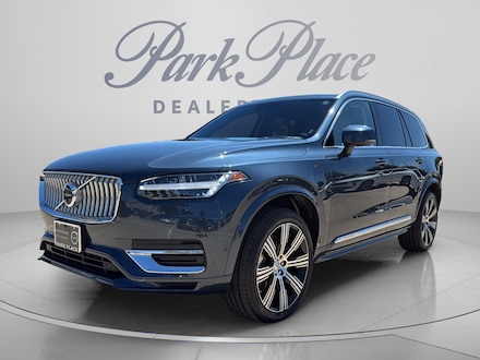 2024 Volvo XC90 plug-in hybrid Ultimate SUV