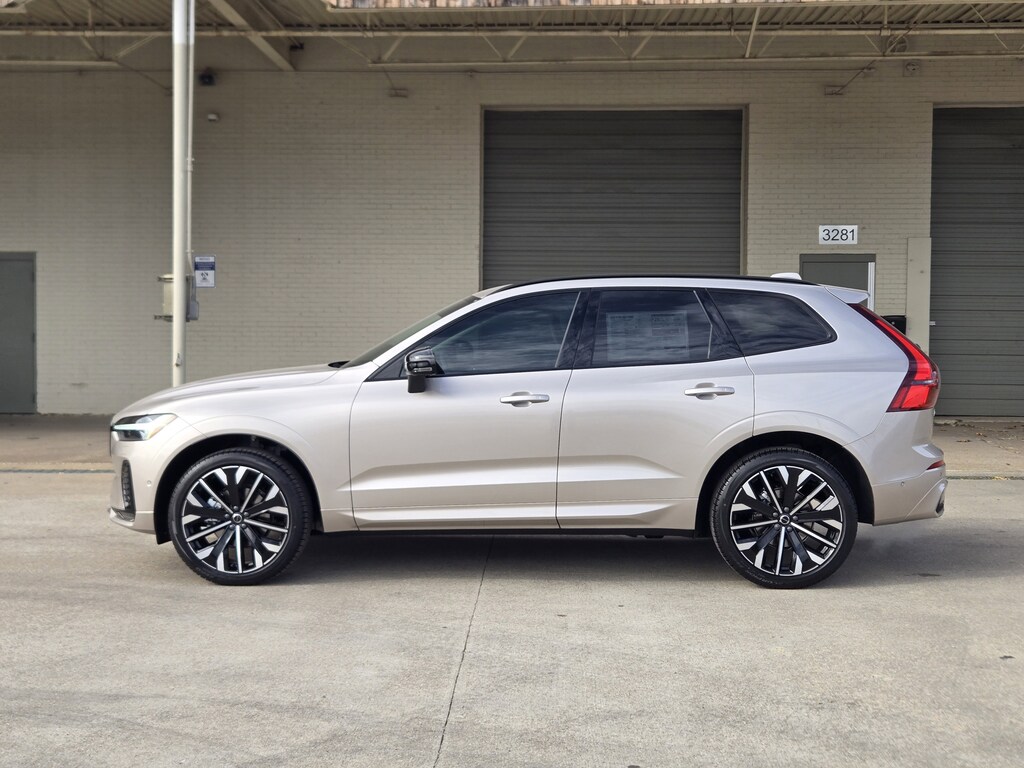 New 2026 Volvo XC60 B5 Ultra SUV