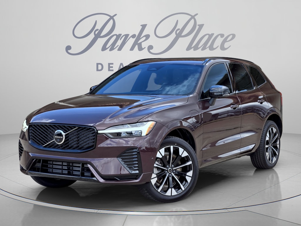 New 2026 Volvo XC60 plug-in hybrid T8 Plus SUV