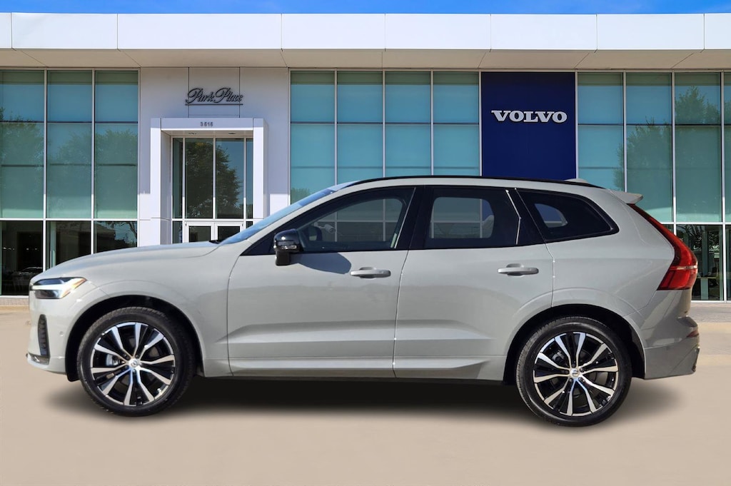 Used 2025 Volvo XC60 Plus SUV
