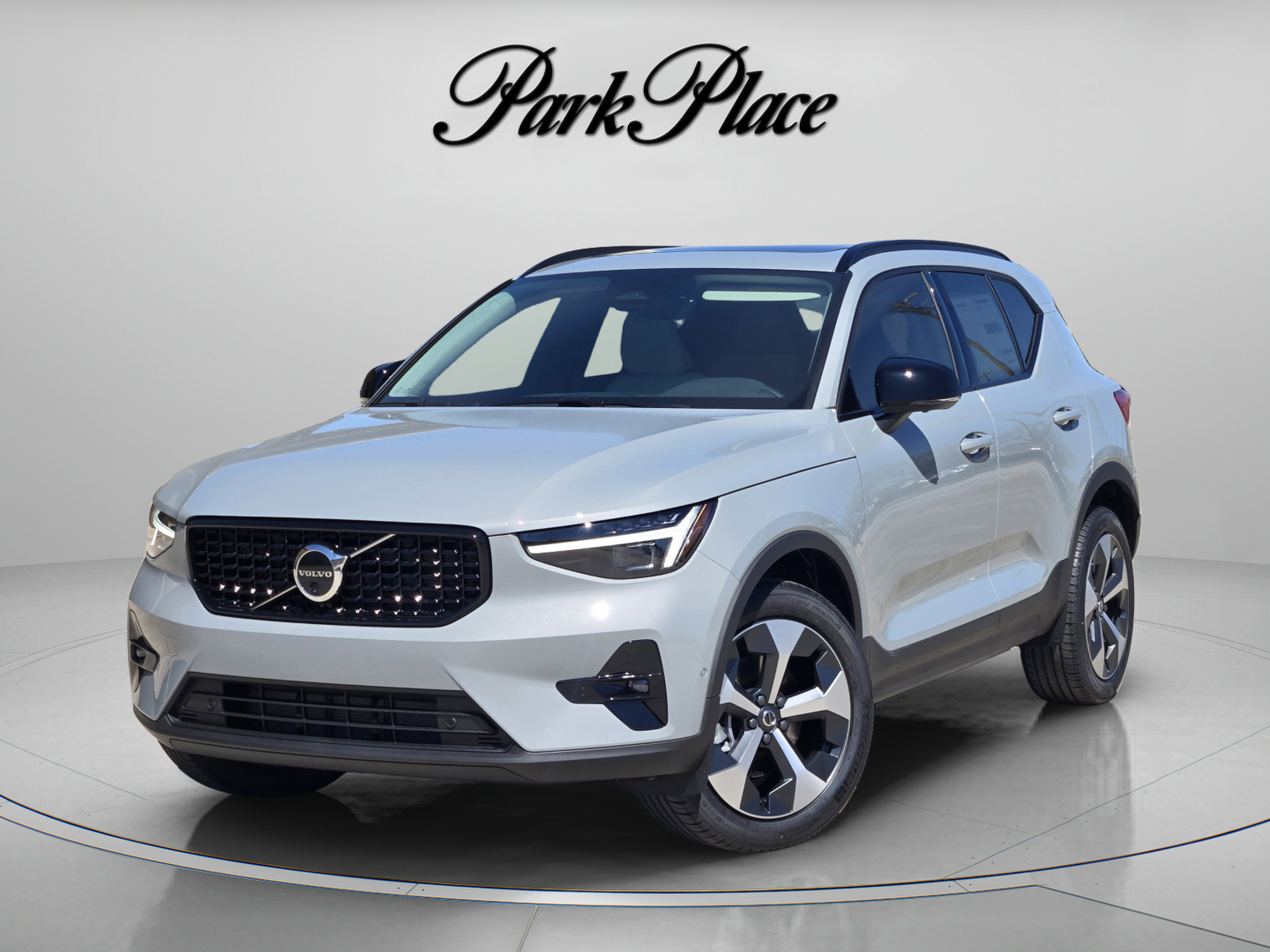 Used 2026 Volvo XC40 B5 Plus SUV