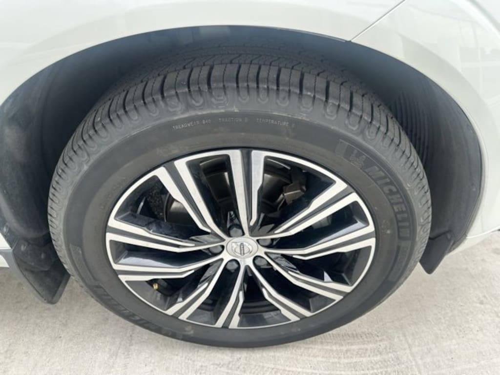 Used 2022 Volvo XC60 B5 Inscription SUV