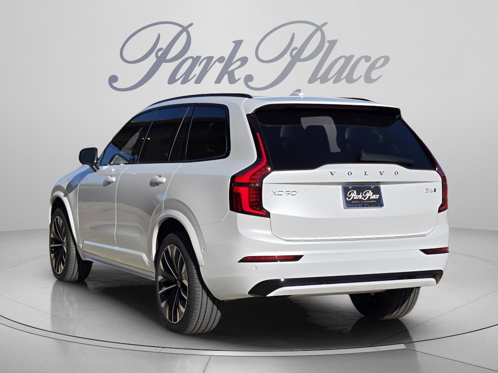 New 2026 Volvo XC90 B6 Ultra Dark Theme 7-Seater SUV