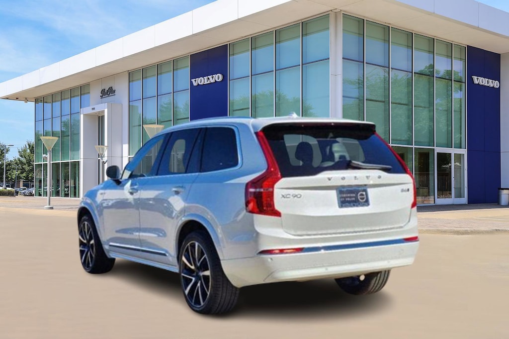 Certified 2025 Volvo XC90 B6 Plus 7-Seater SUV