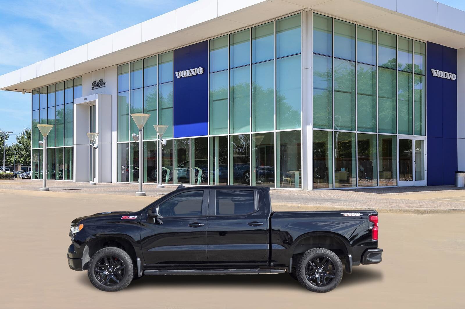 2024 Chevrolet Silverado 1500 LT Trail Boss photo 4