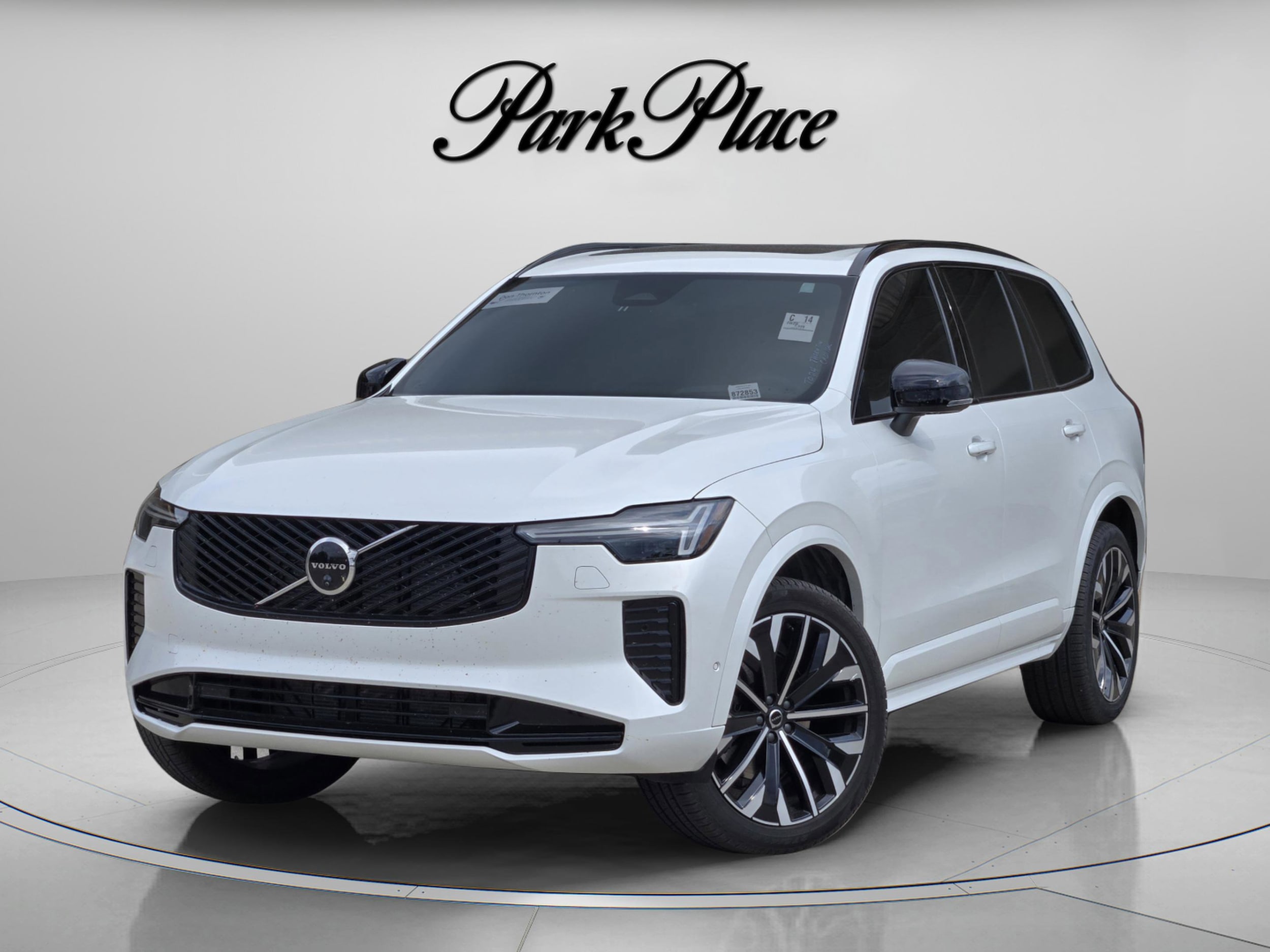 2026 Volvo XC90 B6 Ultra Dark 7-Seater 4WD's photo