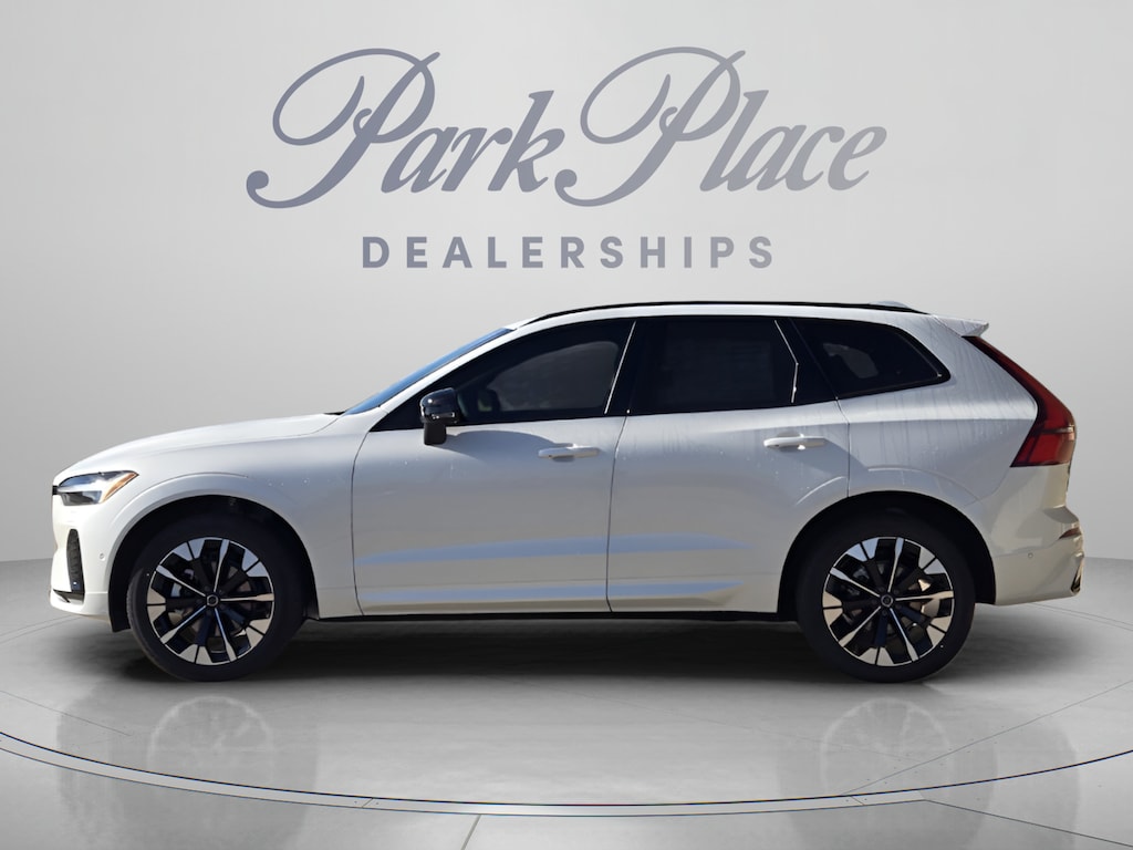 New 2026 Volvo XC60 B5 Plus SUV
