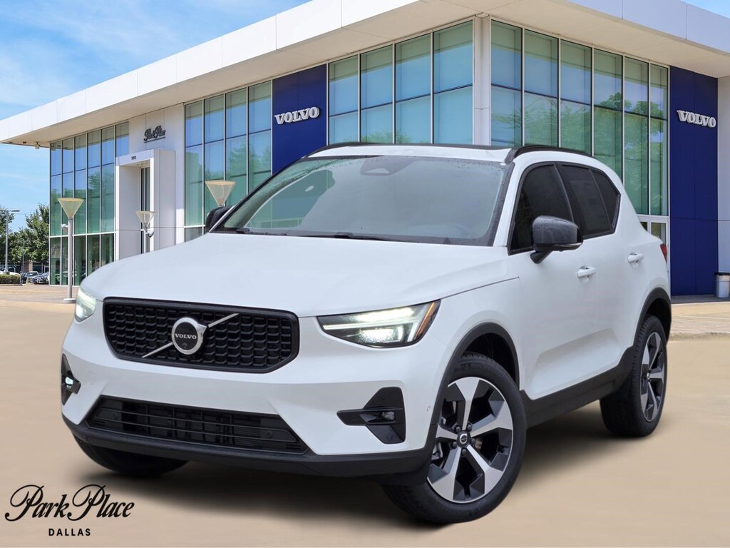 New 2026 Volvo XC40 B5 Plus SUV