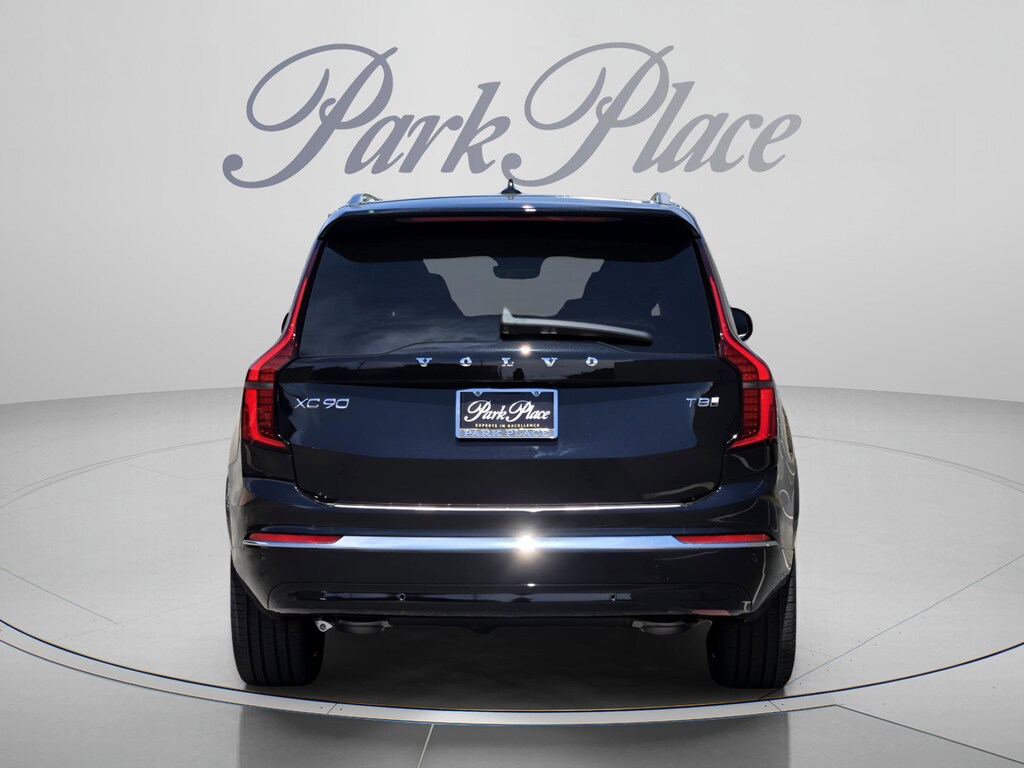 New 2026 Volvo XC90 plug-in hybrid T8 Ultra 6-Seater SUV