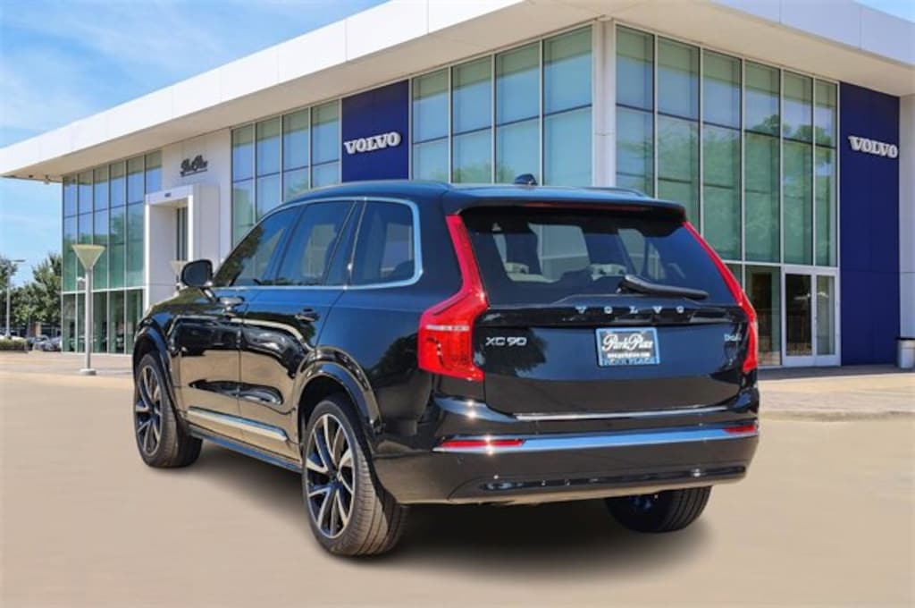 Certified 2025 Volvo XC90 B6 Plus 7-Seater SUV