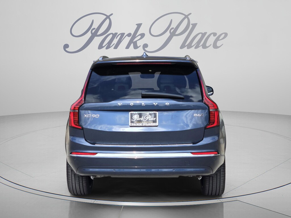 New 2026 Volvo XC90 B6 Plus 7-Seater SUV