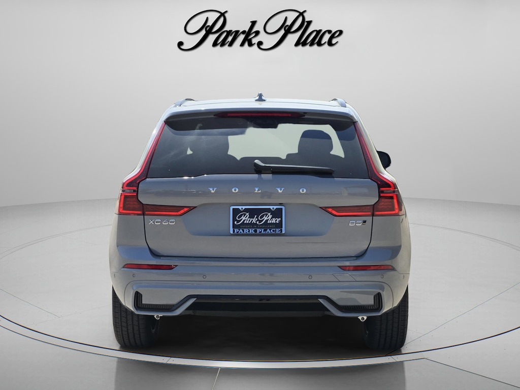New 2026 Volvo XC60 B5 Plus SUV