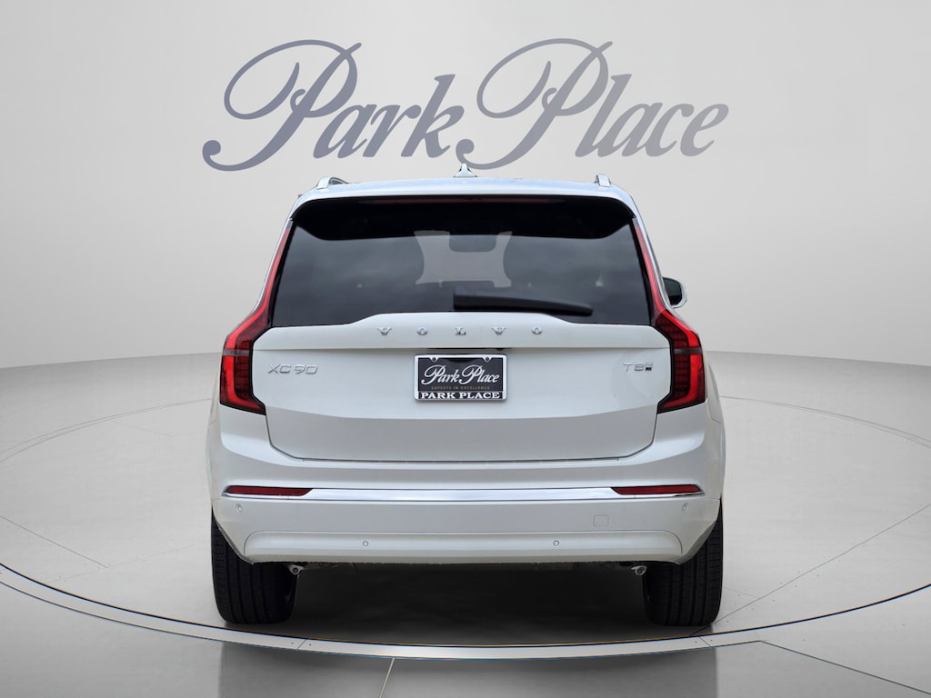 New 2026 Volvo XC90 plug-in hybrid T8 Ultra 7-Seater SUV