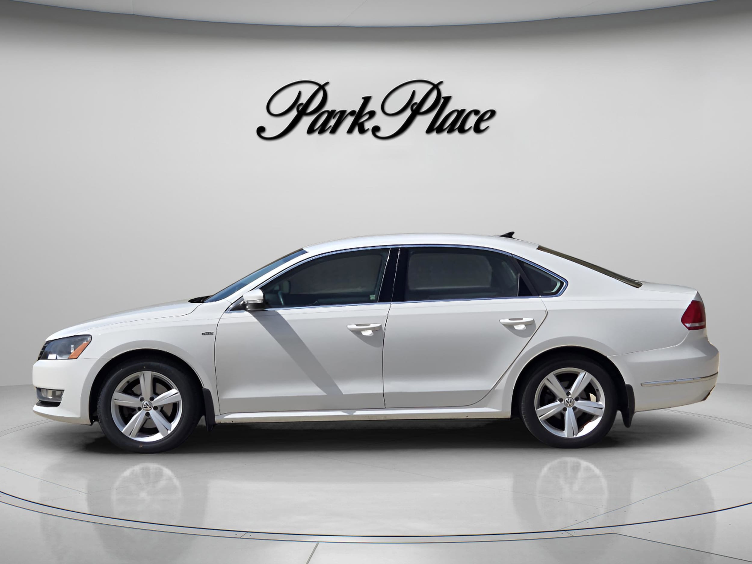 Used 2015 Volkswagen Passat Limited Edition with VIN 1VWAS7A38FC114459 for sale in Dallas, TX