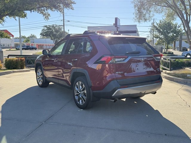 2023 Toyota RAV4 Limited photo 3