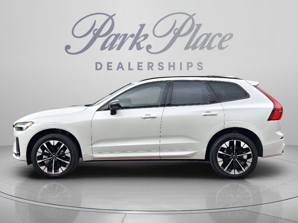 New 2026 Volvo XC60 B5 Plus SUV