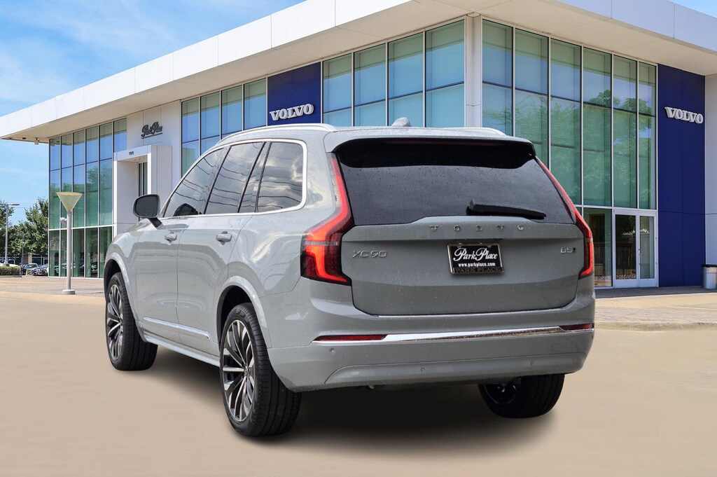 New 2026 Volvo XC90 B5 Core SUV
