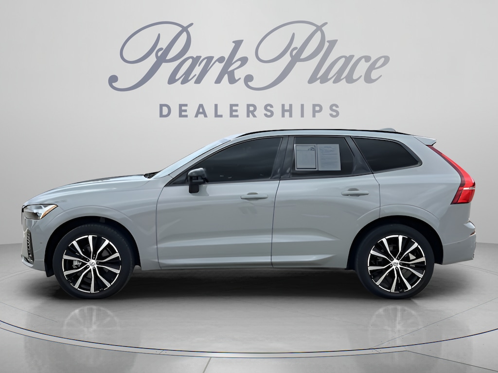 Used 2025 Volvo XC60 B5 Plus SUV