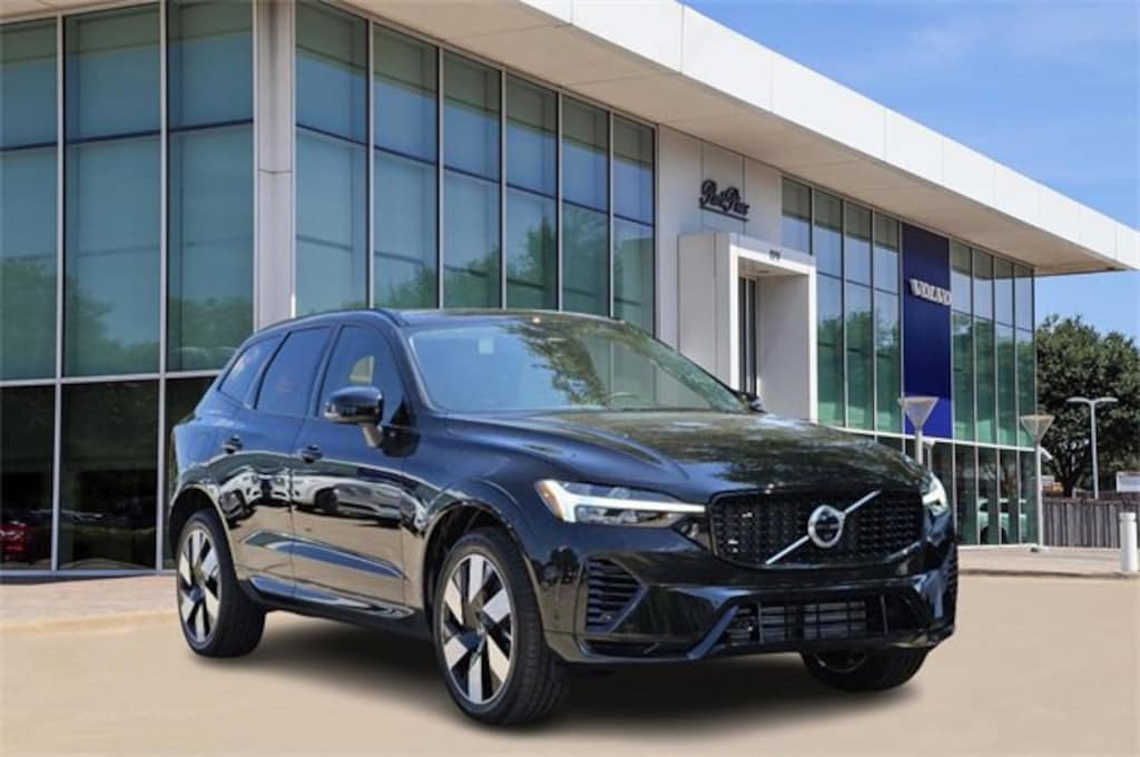 Certified 2025 Volvo XC60 plug-in hybrid T8 Plus SUV