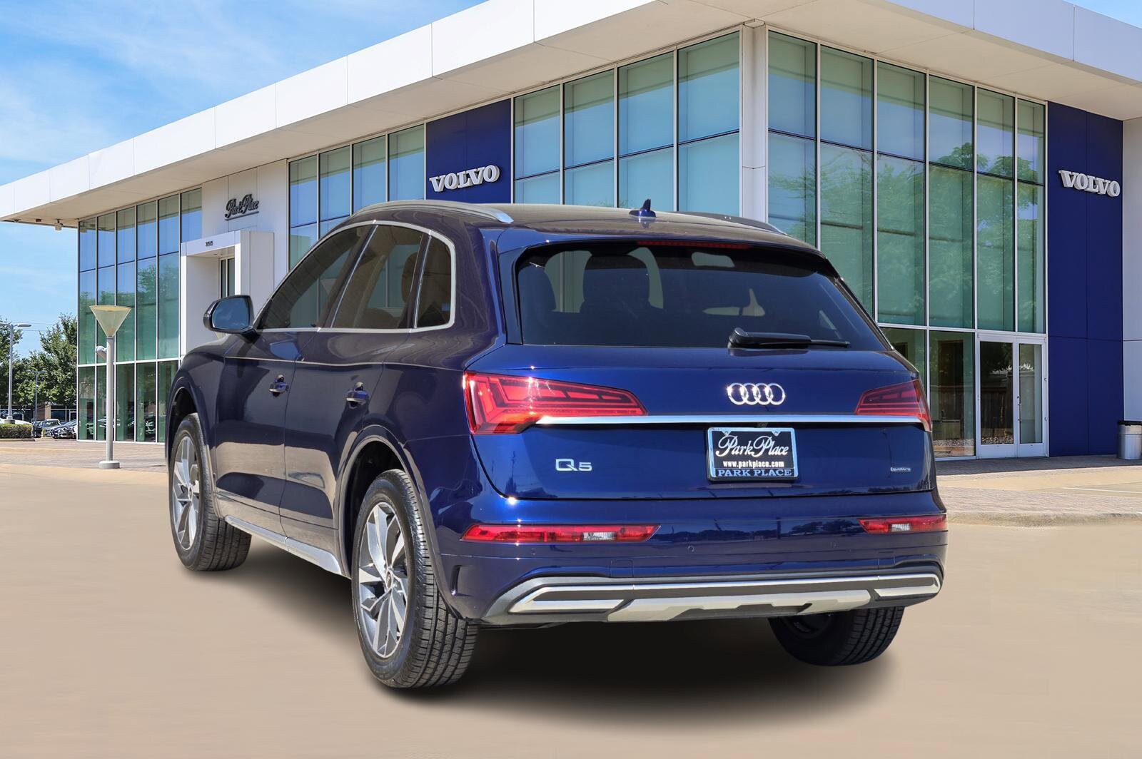 2021 Audi Q5 45 Premium Plus photo 4