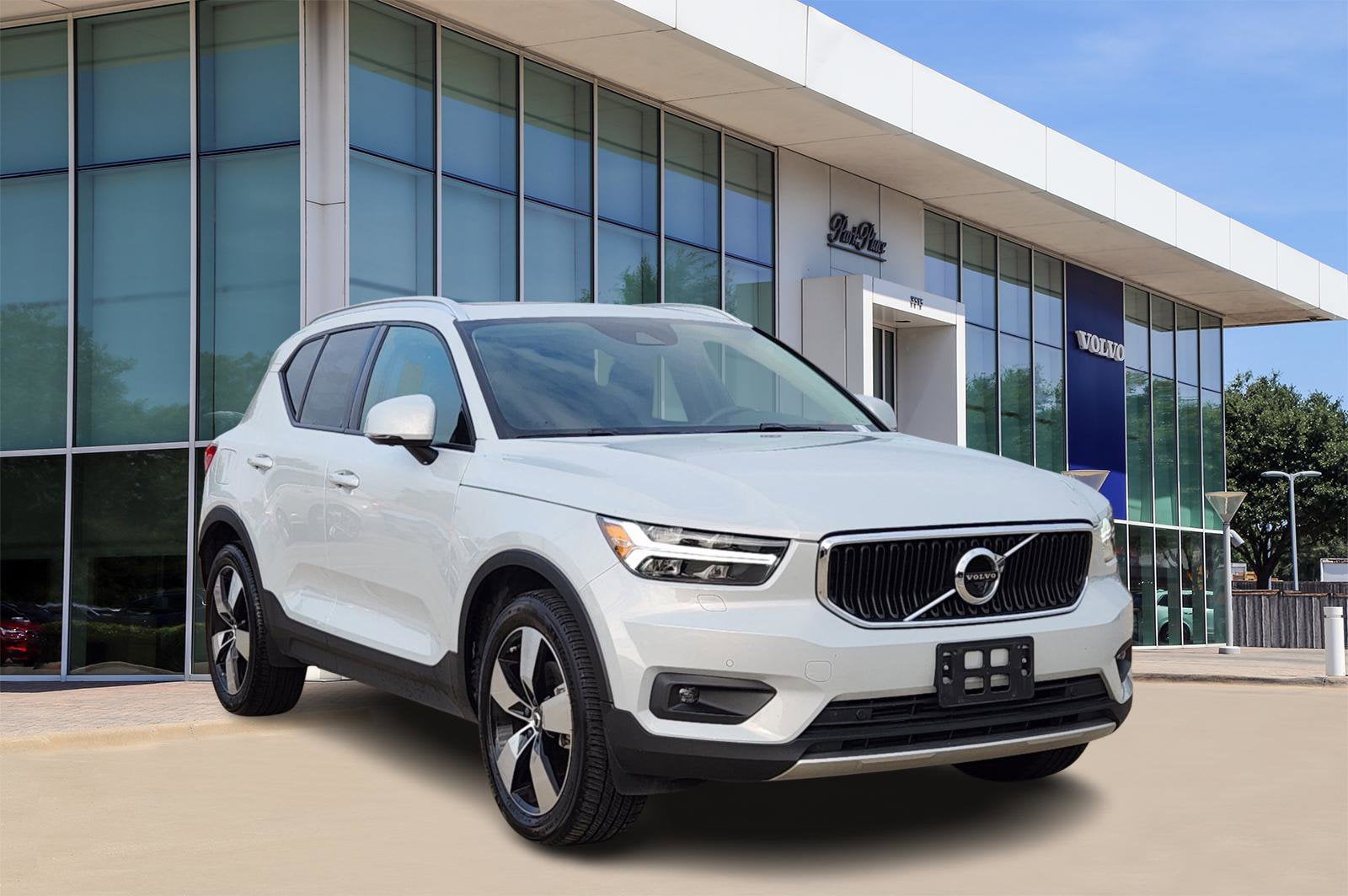 Certified 2022 Volvo XC40 Momentum with VIN YV4AC2HK2N2655511 for sale in Dallas, TX