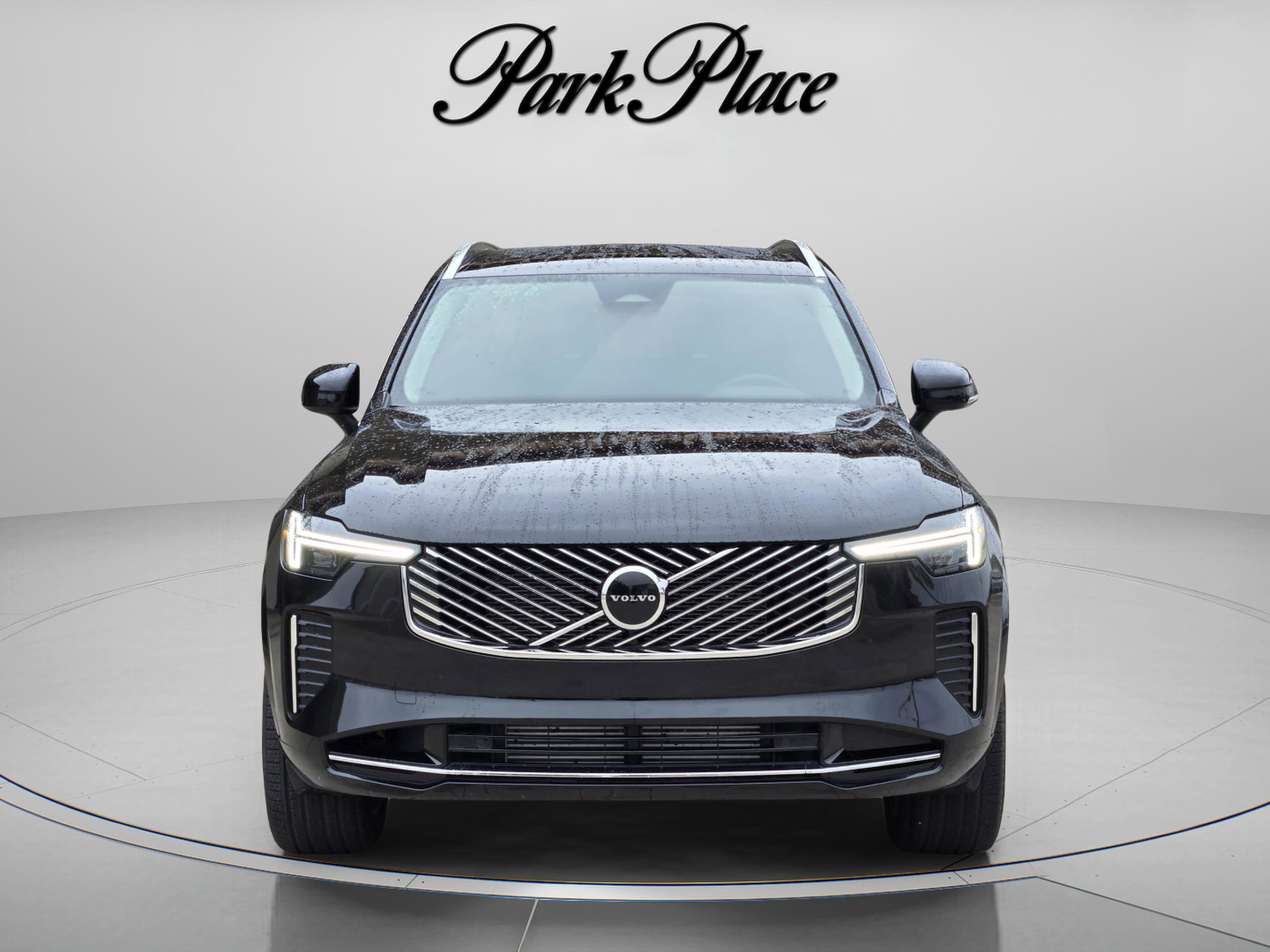 2025 Volvo XC90 Core - Photo 9