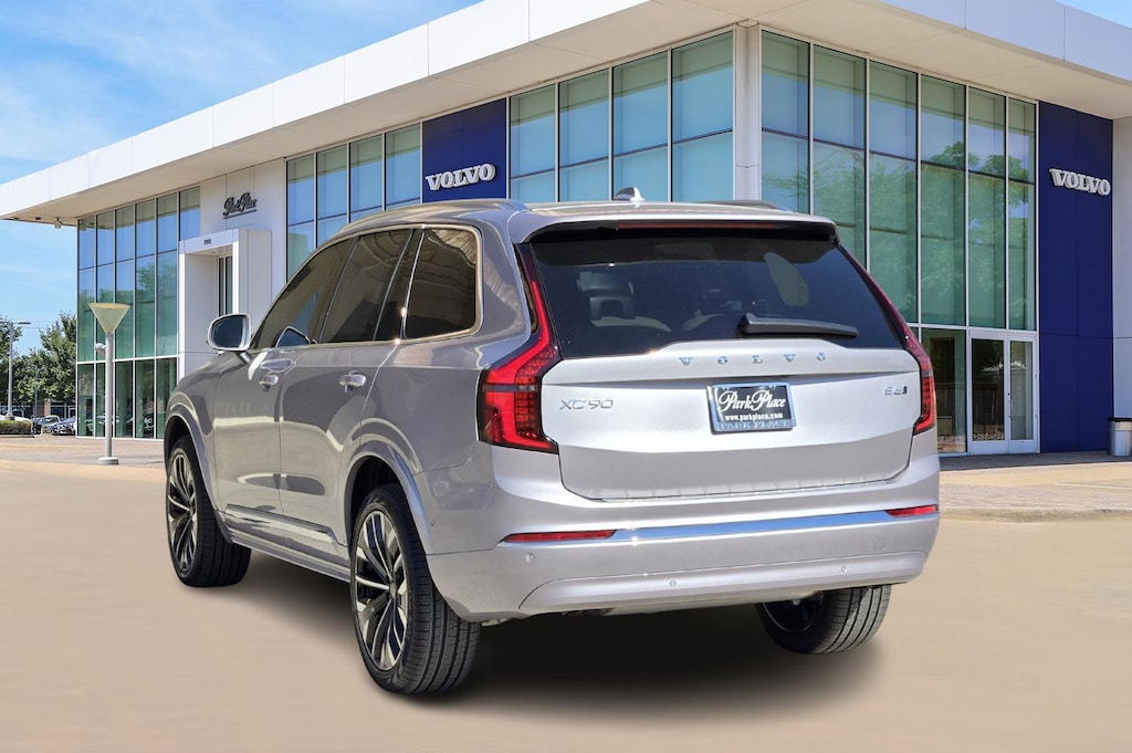 New 2026 Volvo XC90 B6 Plus 7-Seater SUV