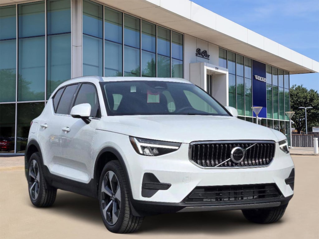 Used 2025 Volvo XC40 B5 Core Bright Theme SUV