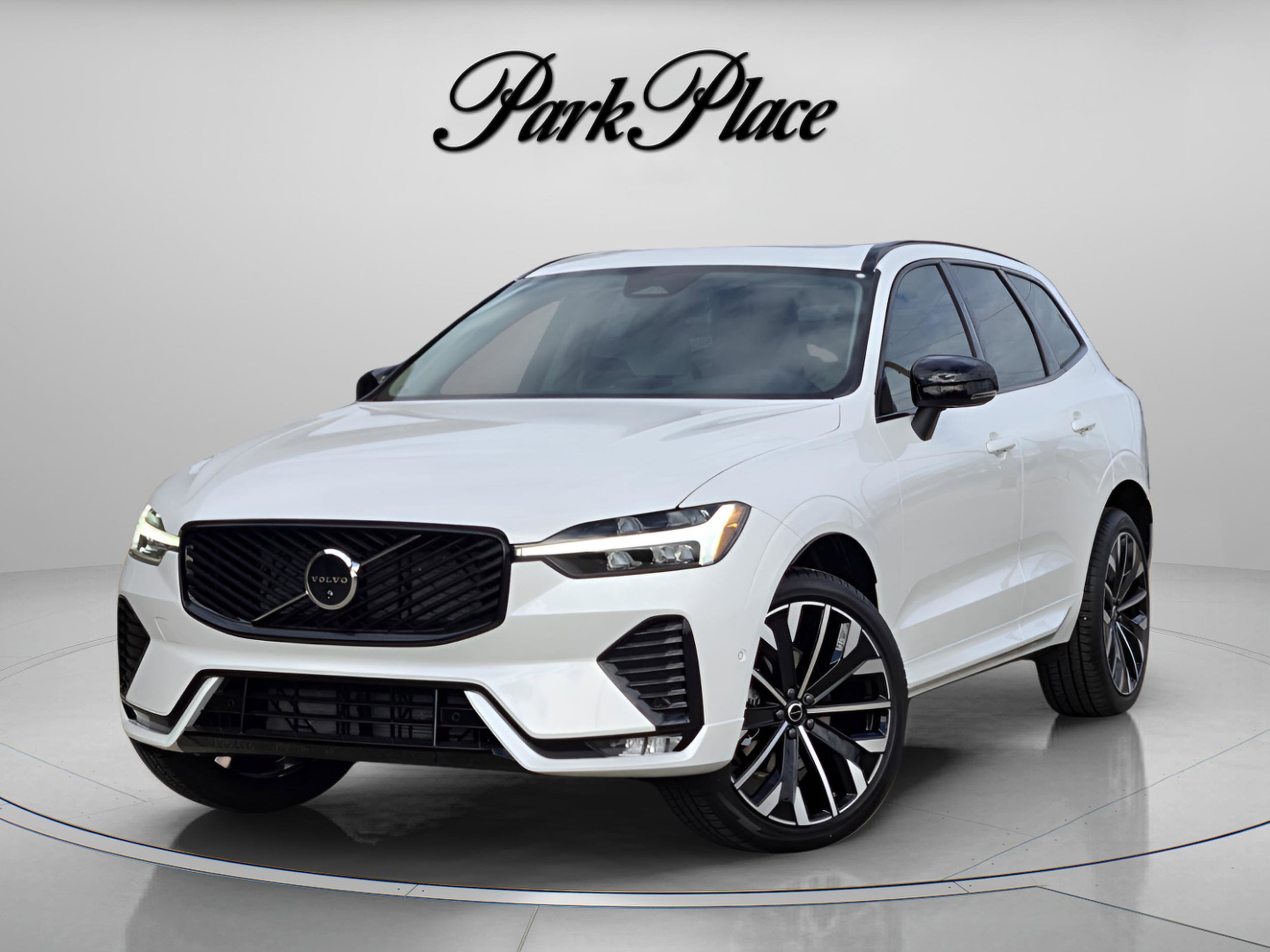 2026 Volvo XC60 B5 Ultra Dark AWD's photo