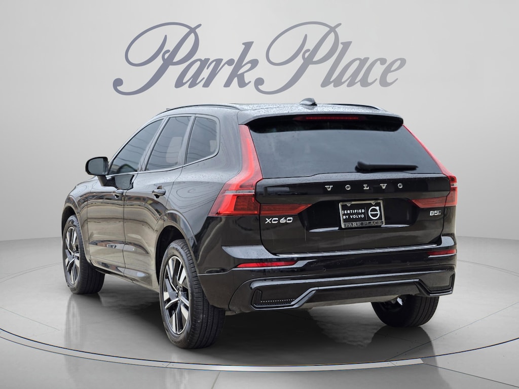 Used 2026 Volvo XC60 B5 Core SUV