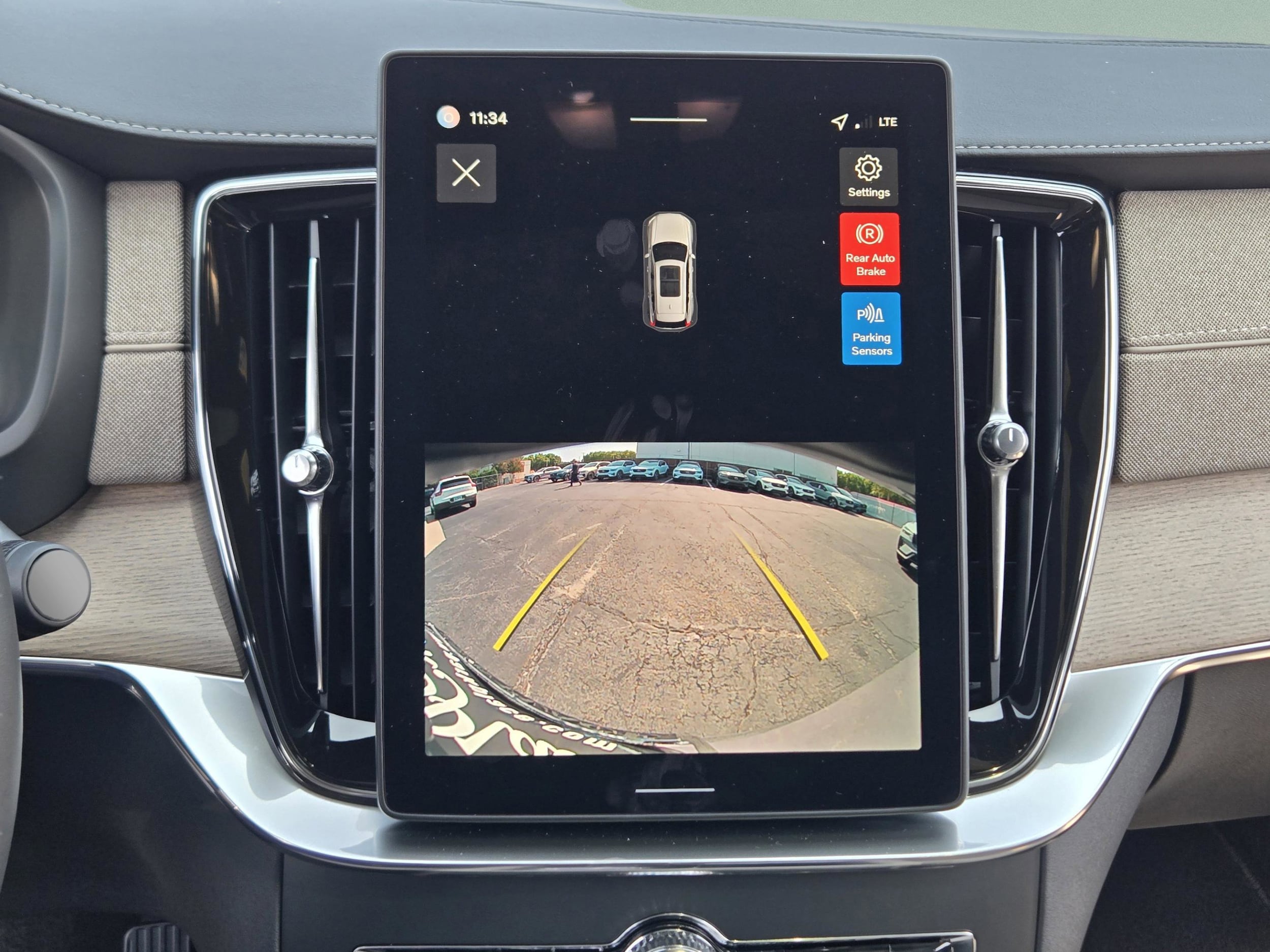 2026 Volvo XC90 Core - Photo 15