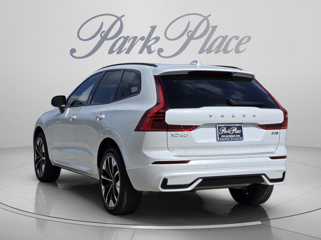 New 2026 Volvo XC60 B5 Plus SUV