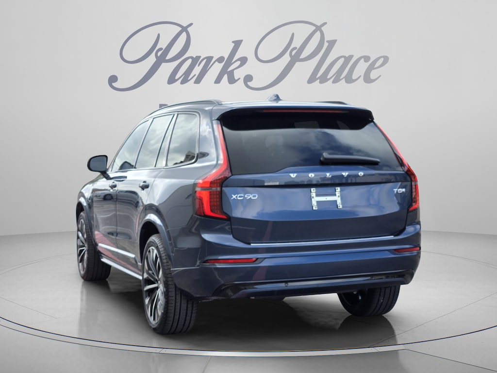 Used 2026 Volvo XC90 plug-in hybrid T8 Ultra Dark Theme 7-Seater SUV