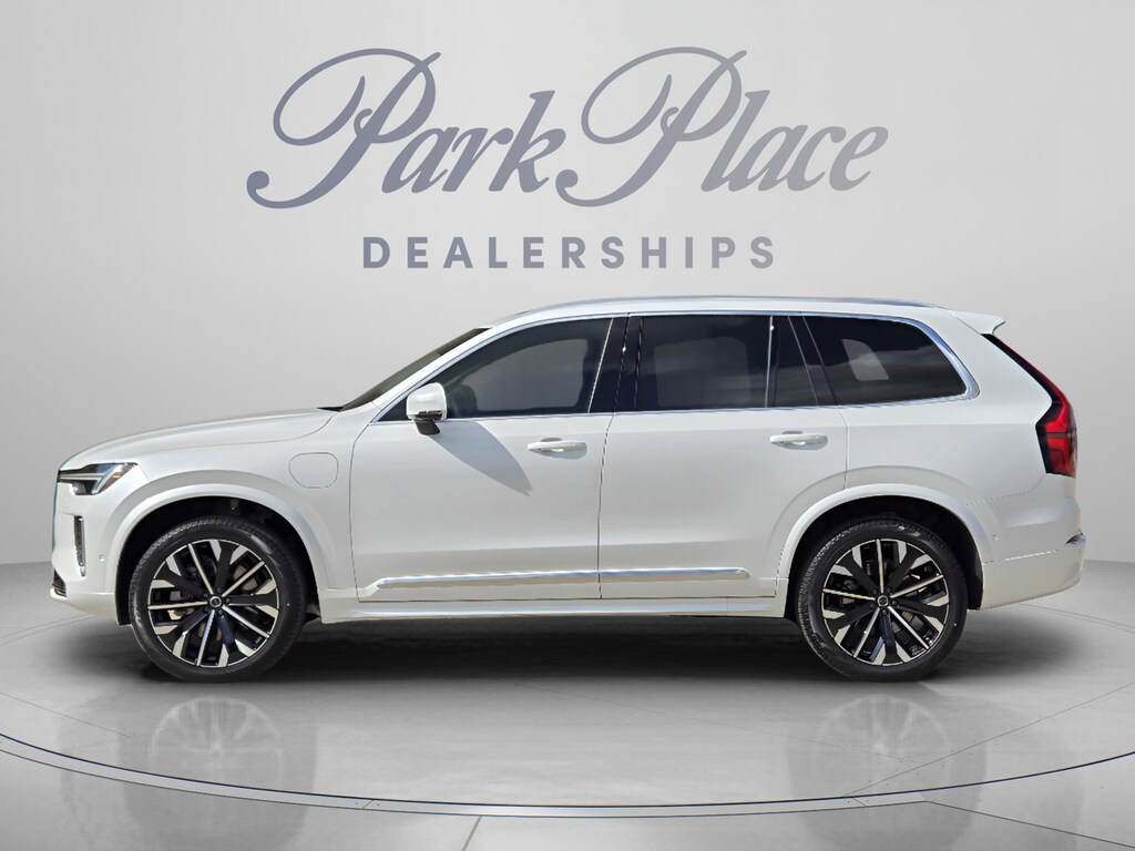 New 2026 Volvo XC90 plug-in hybrid T8 Plus 6-Seater SUV