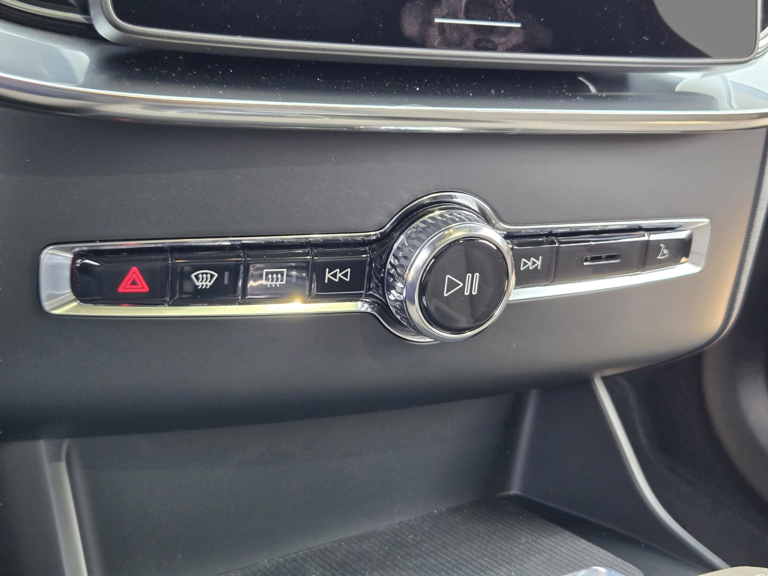 2026 Volvo XC90 Core - Photo 16