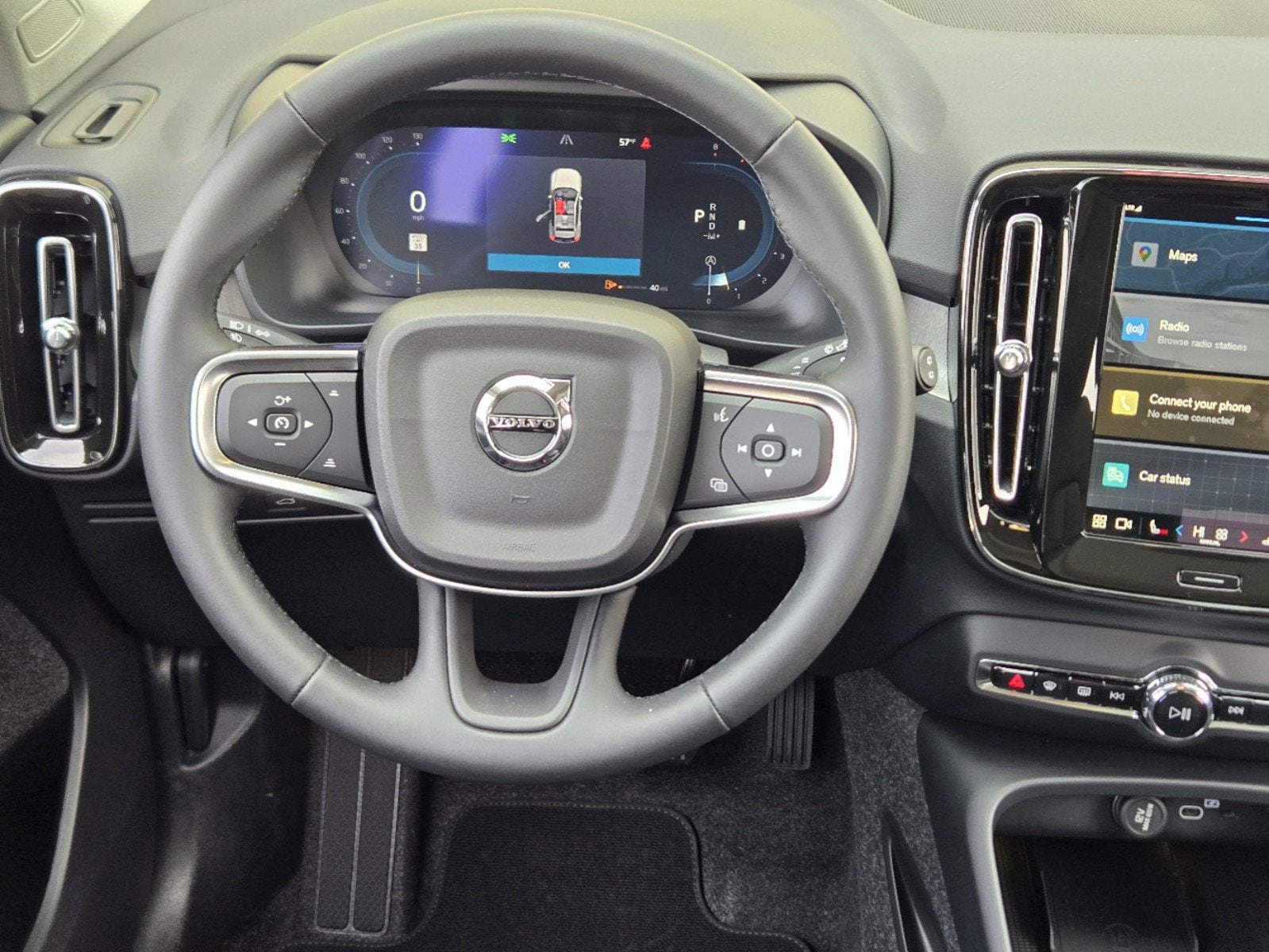 2025 Volvo XC40 Core - Photo 29