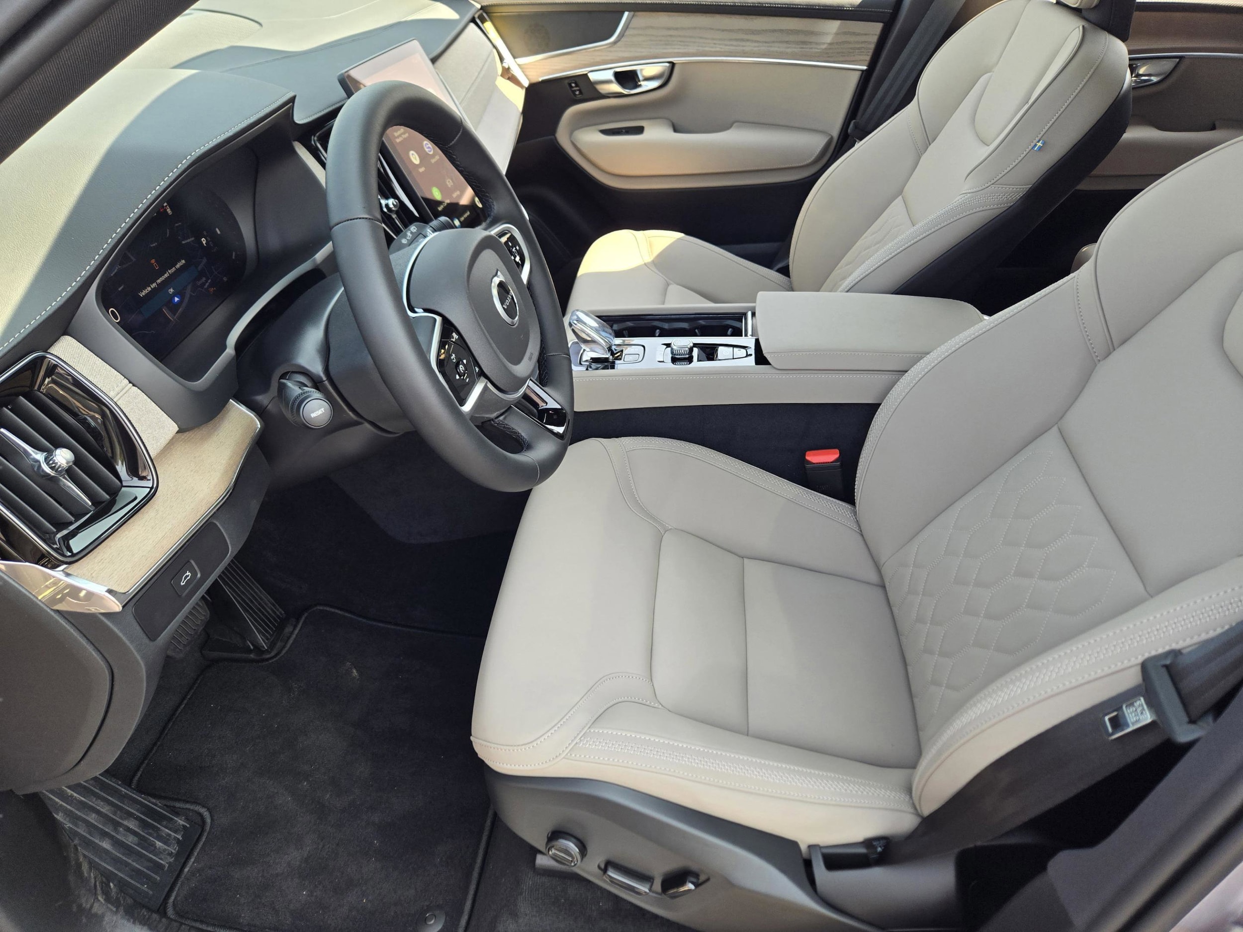 2026 Volvo XC90 Core - Photo 10