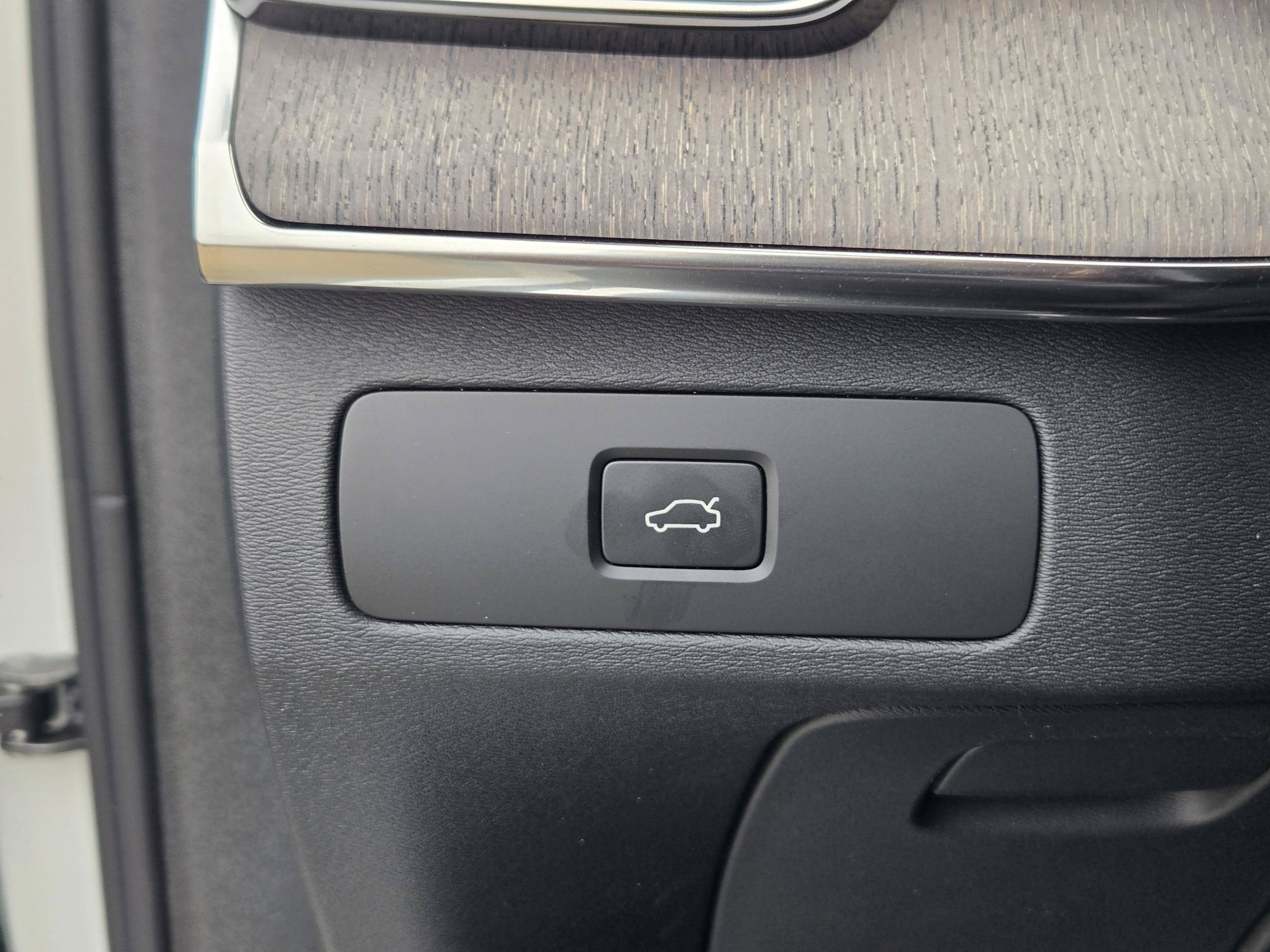 2026 Volvo XC90 Ultra - Photo 19
