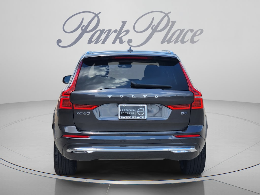 Certified 2023 Volvo XC60 B5 FWD Ultimate Bright SUV