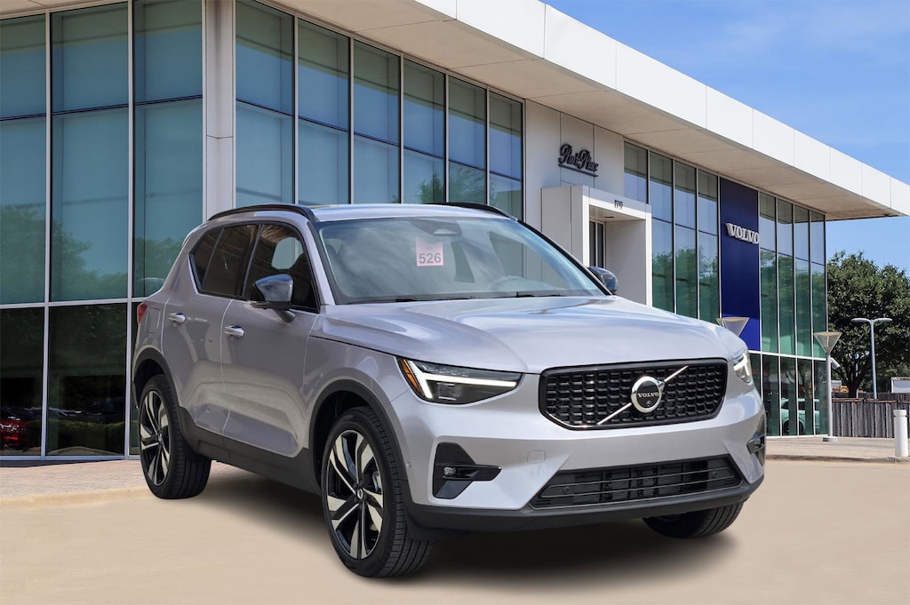 Used 2026 Volvo XC40 B5 Plus SUV