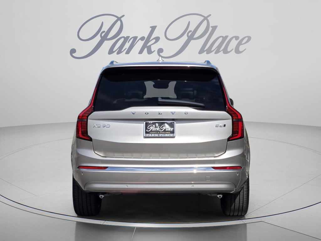 New 2026 Volvo XC90 B6 Plus 7-Seater SUV